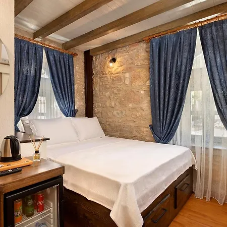 Eflin Haus Historical Place & Monument Otel Çeşme