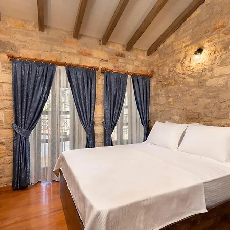 Otel Eflin Haus Historical Place & Monument 3*