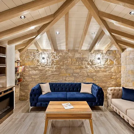 Eflin Haus Historical Place & Monument Cesme