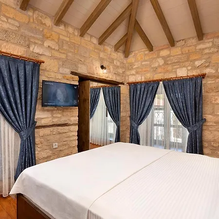 Eflin Haus Historical Place & Monument 3* Cesme