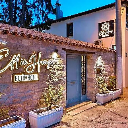 Eflin Haus Historical Place & Monument Hotel 3*