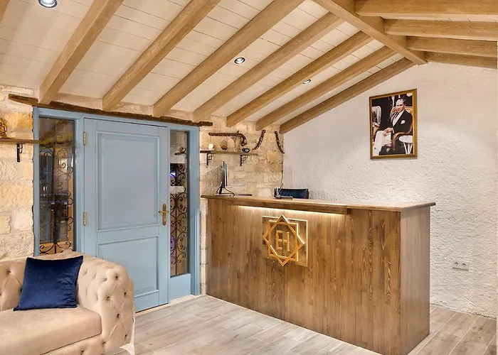 Eflin Haus Historical Place & Monument Çeşme