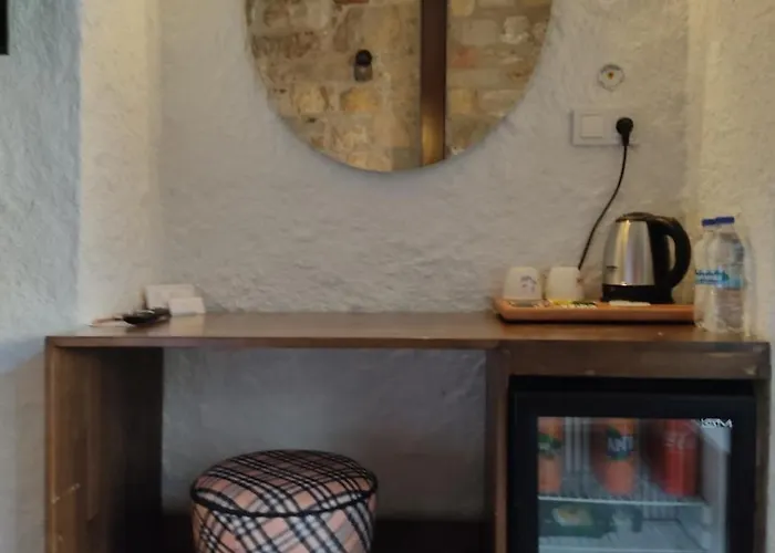 Hotel Eflin Haus Historical Place & Monument